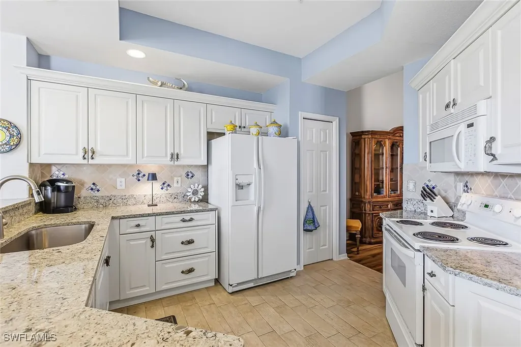 8340 Whisper Trace Way Naples FL 34114