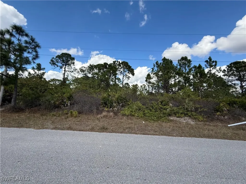 1035 Gladys Street Lehigh Acres FL 33974