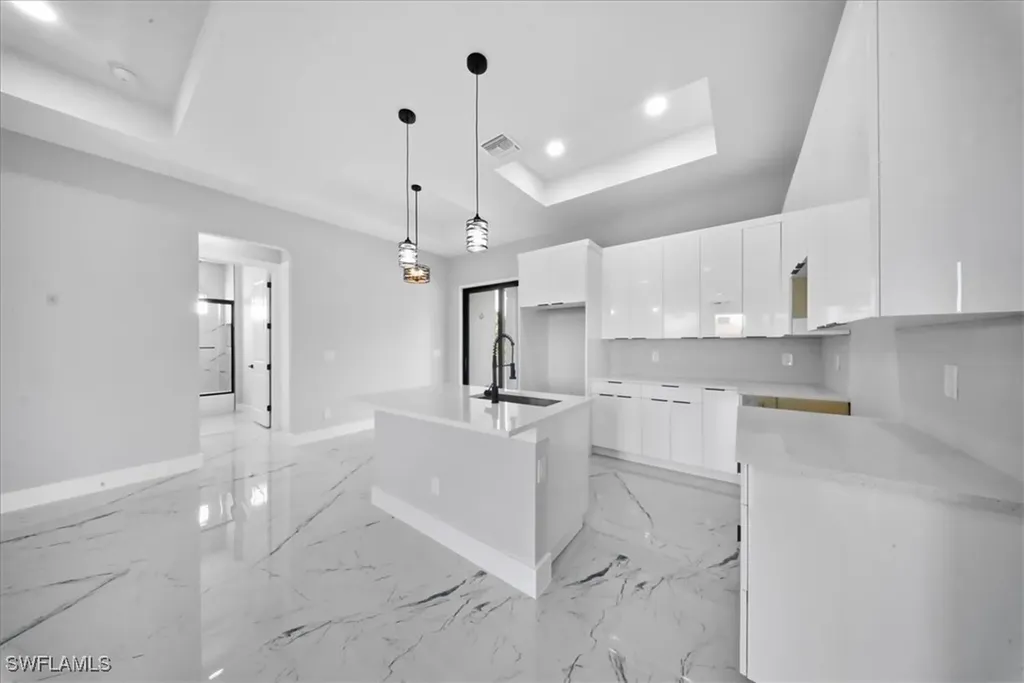 762 Bianca Avenue S Lehigh Acres FL 33974