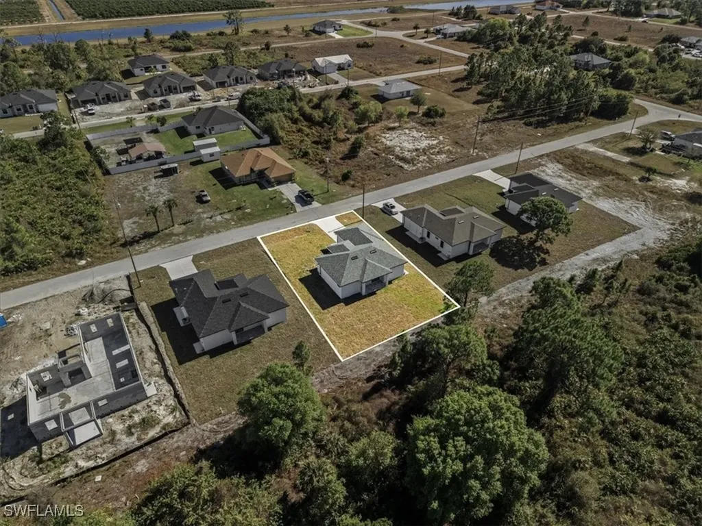 762 Bianca Avenue S Lehigh Acres FL 33974