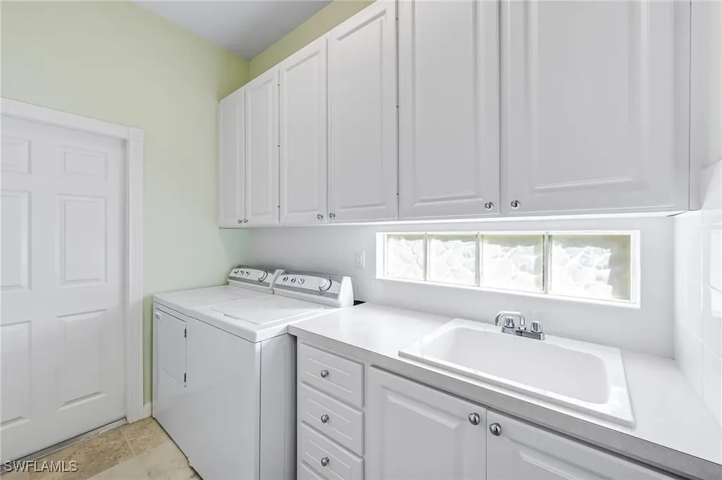 7013 Leopardi Court Naples FL 34114