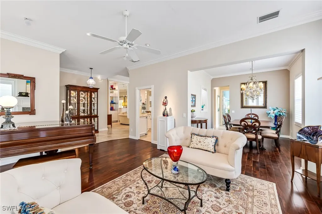 7013 Leopardi Court Naples FL 34114
