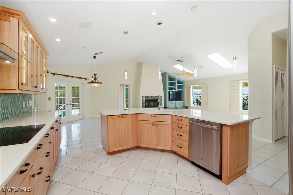 716 Pitch Apple Lane Naples FL 34108
