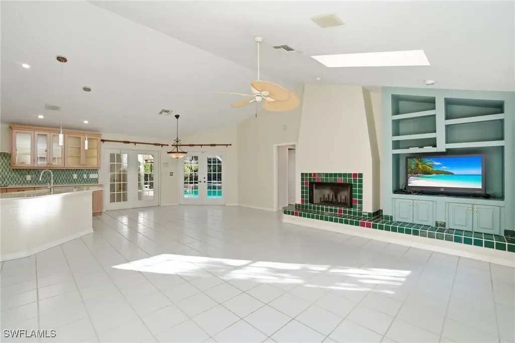716 Pitch Apple Lane Naples FL 34108