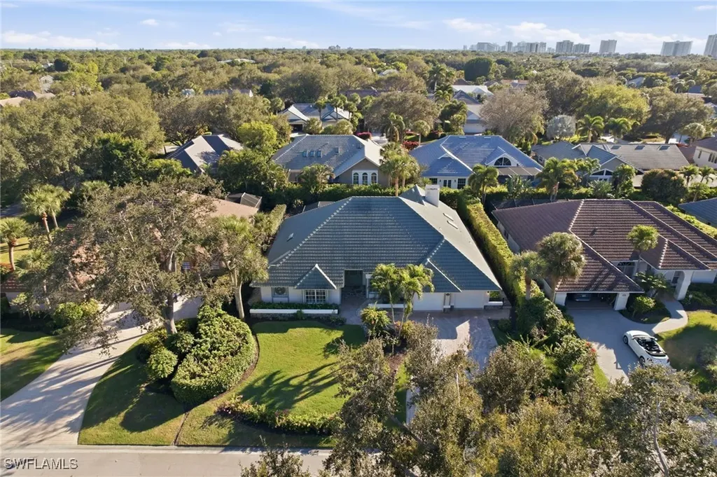 716 Pitch Apple Lane Naples FL 34108