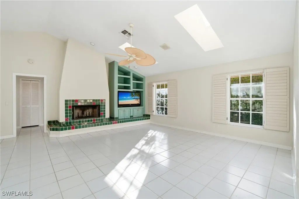 716 Pitch Apple Lane Naples FL 34108