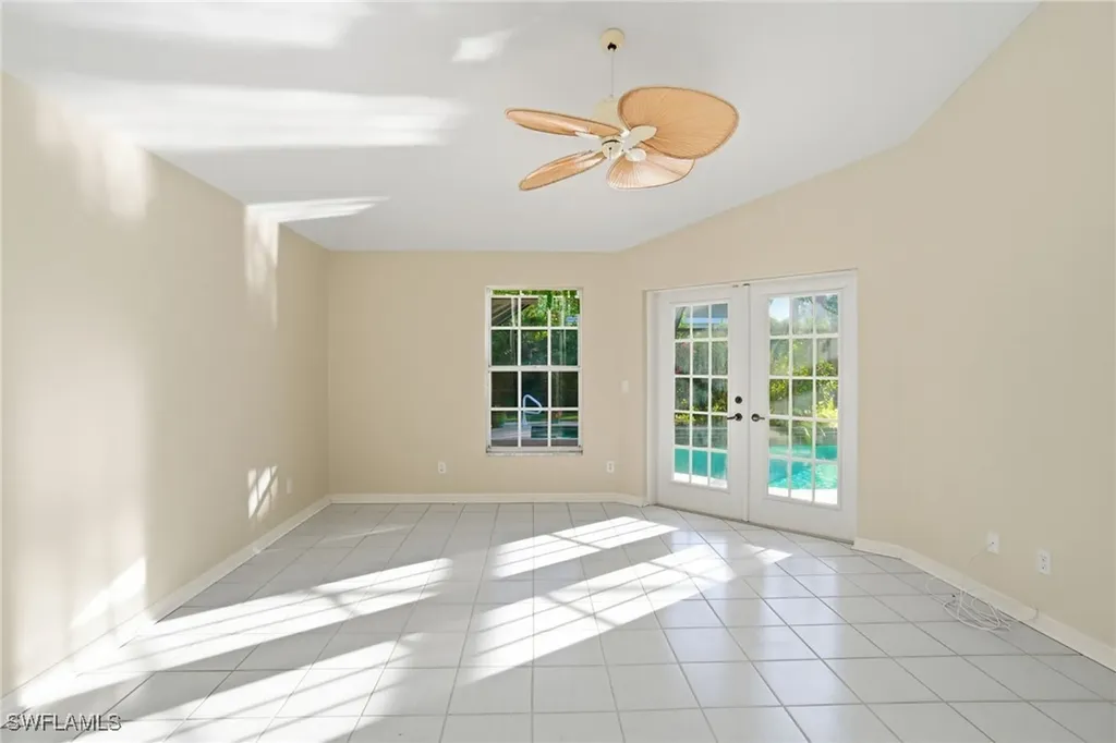 716 Pitch Apple Lane Naples FL 34108