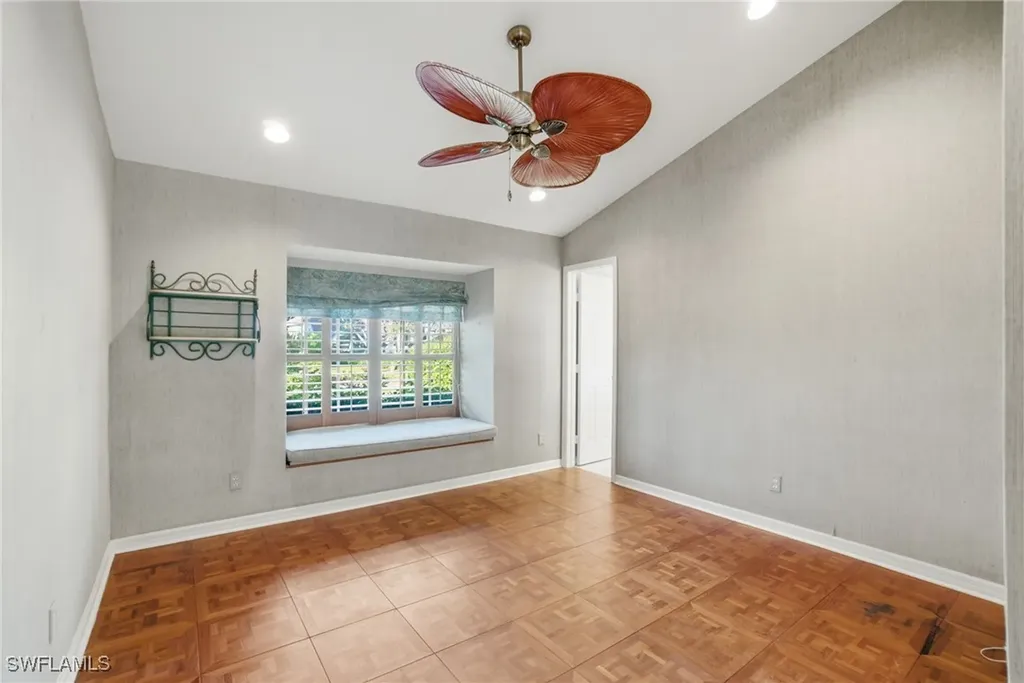 716 Pitch Apple Lane Naples FL 34108