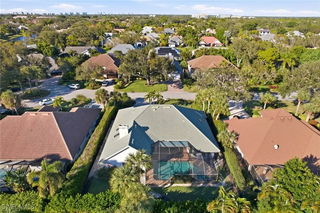 716 Pitch Apple Lane Naples FL 34108