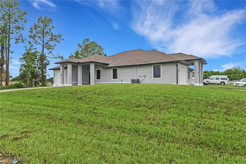 4503 15th Street SW Lehigh Acres FL 33973