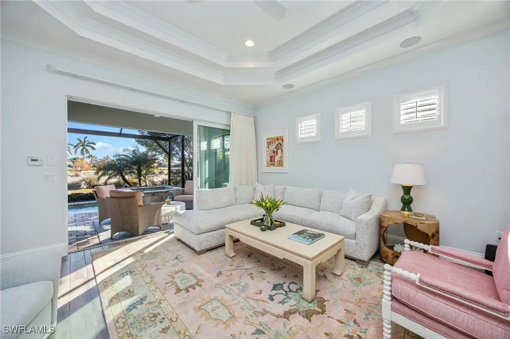 5672 Highbourne Drive Naples FL 34113