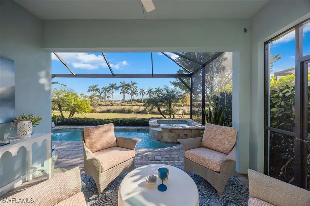 5672 Highbourne Drive Naples FL 34113