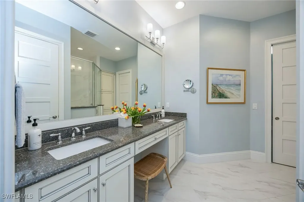5672 Highbourne Drive Naples FL 34113