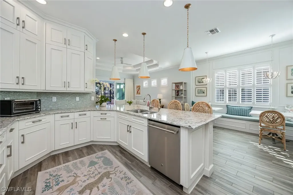 5672 Highbourne Drive Naples FL 34113
