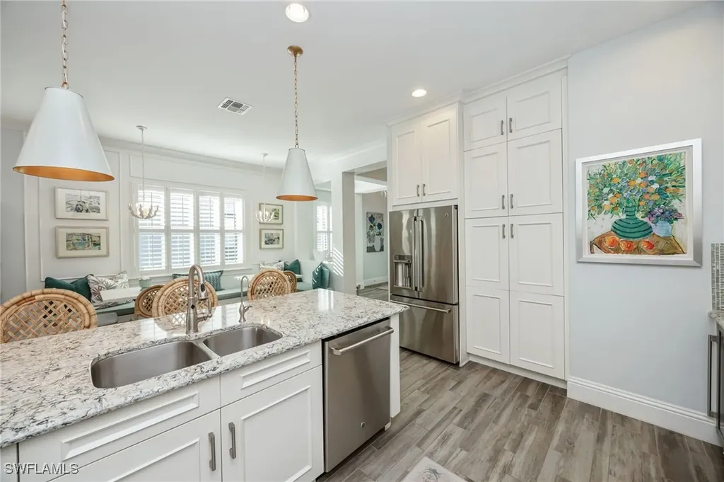 5672 Highbourne Drive Naples FL 34113