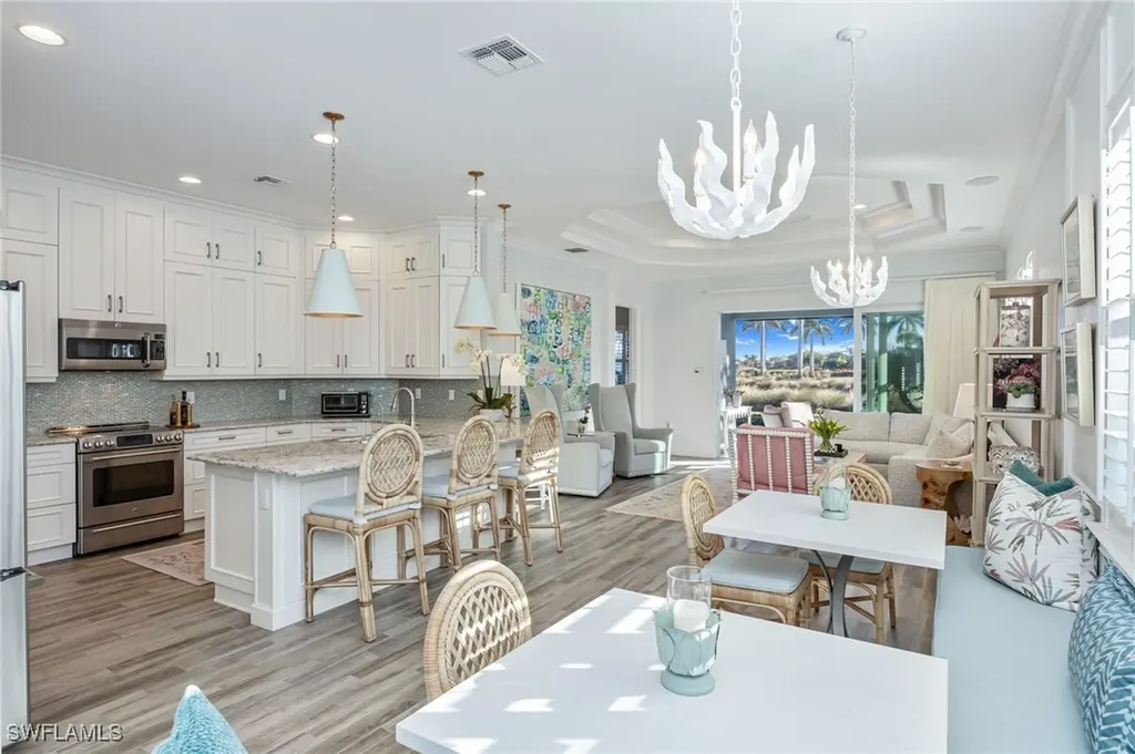 5672 Highbourne Drive Naples FL 34113