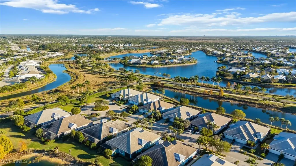 5672 Highbourne Drive Naples FL 34113
