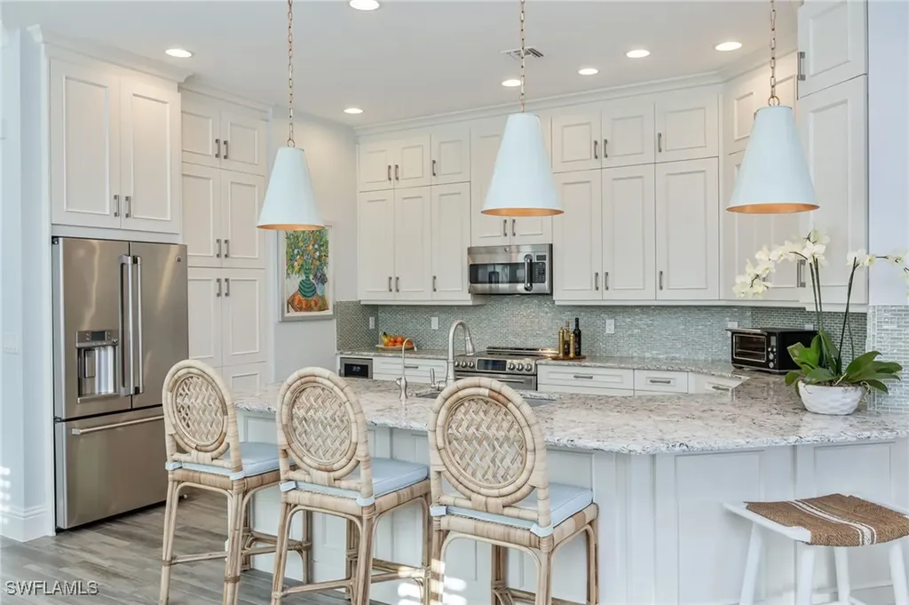 5672 Highbourne Drive Naples FL 34113