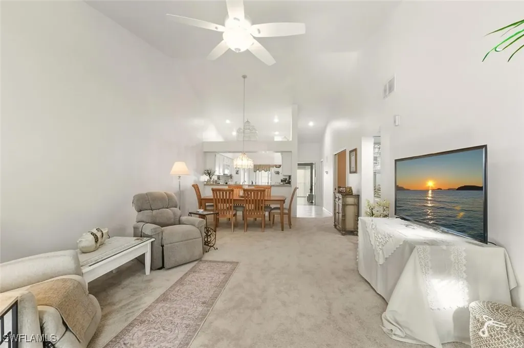 470 Country Hollow Court Naples FL 34104