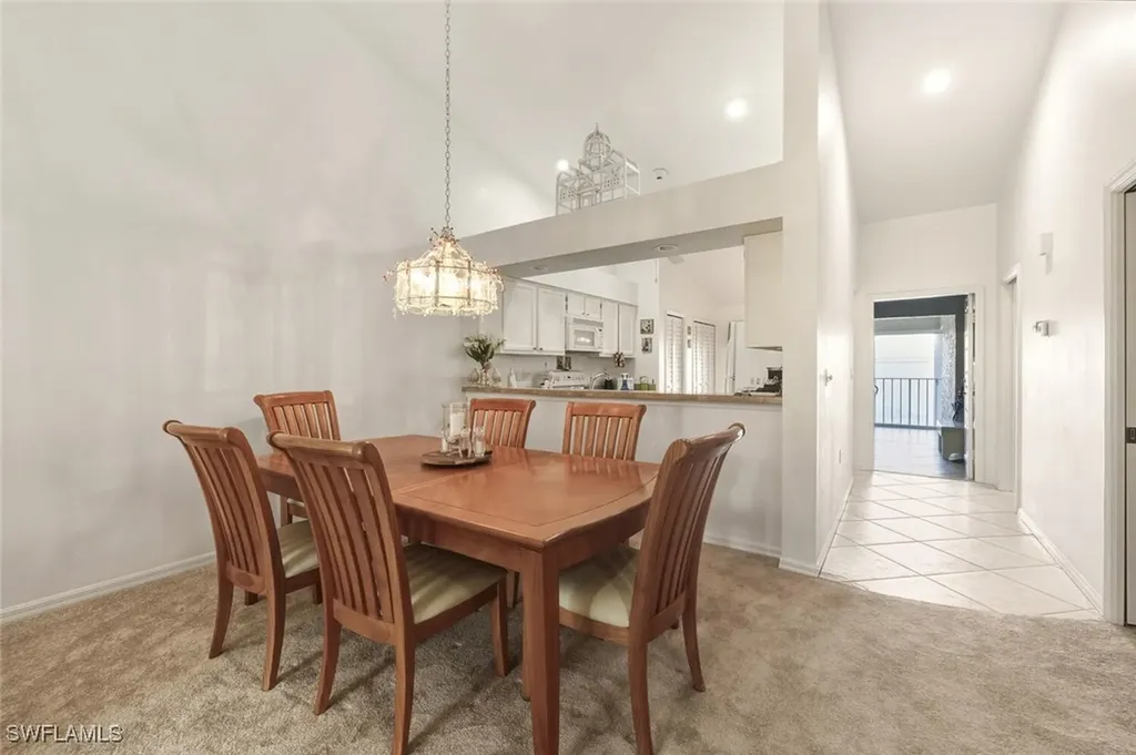 470 Country Hollow Court Naples FL 34104