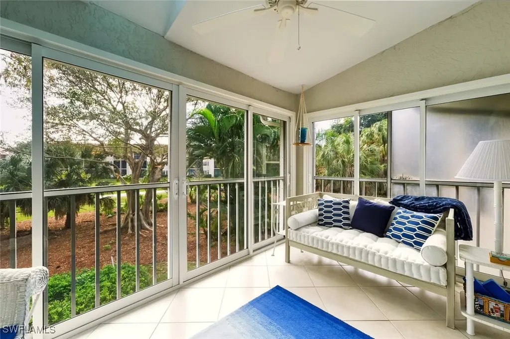 470 Country Hollow Court Naples FL 34104