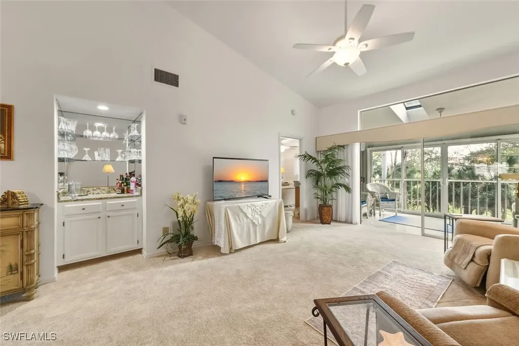 470 Country Hollow Court Naples FL 34104