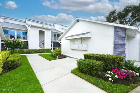 470 Country Hollow Court Naples FL 34104
