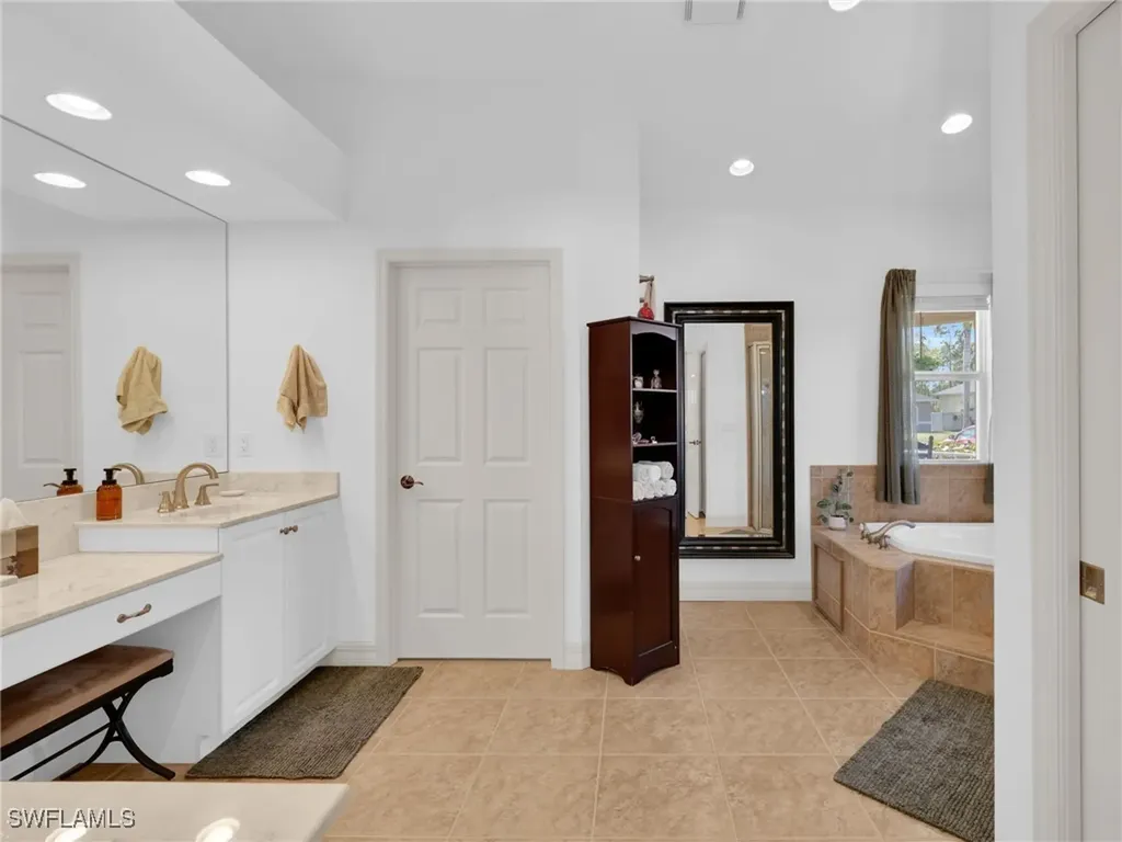 10611 Ankeny Lane Bonita Springs FL 34135