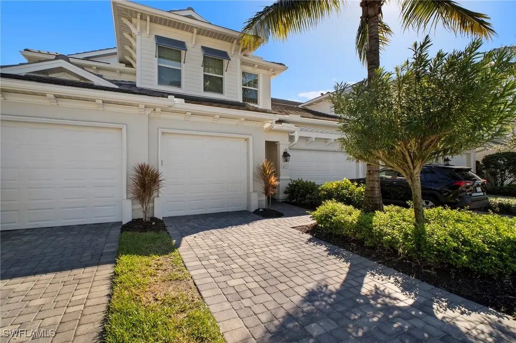 6934 Avalon Circle Naples FL 34112