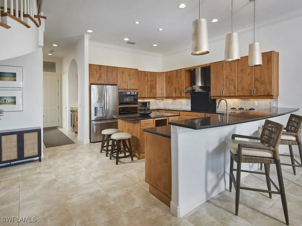 4419 Crayton Road Naples FL 34103