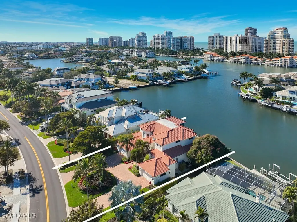 4419 Crayton Road Naples FL 34103
