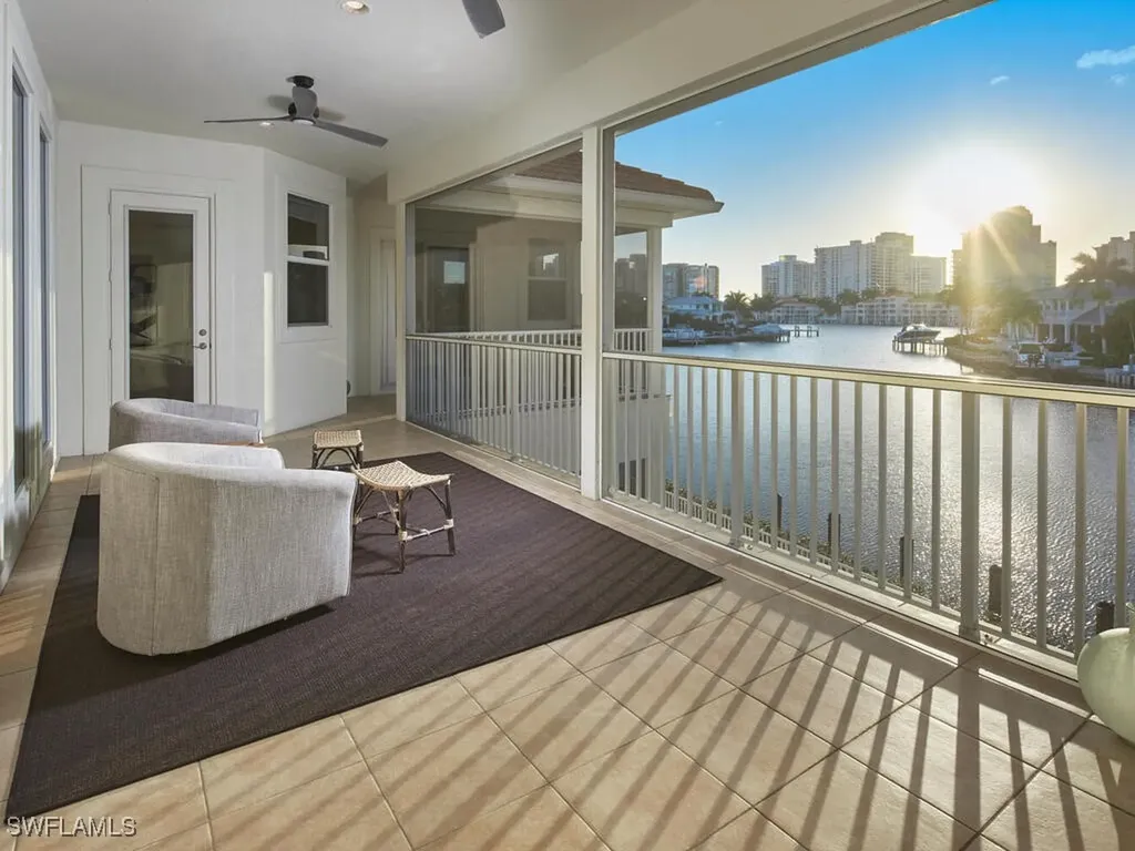 4419 Crayton Road Naples FL 34103