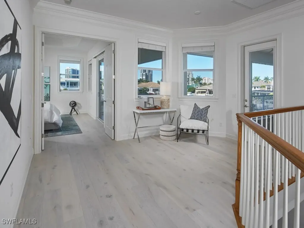 4419 Crayton Road Naples FL 34103