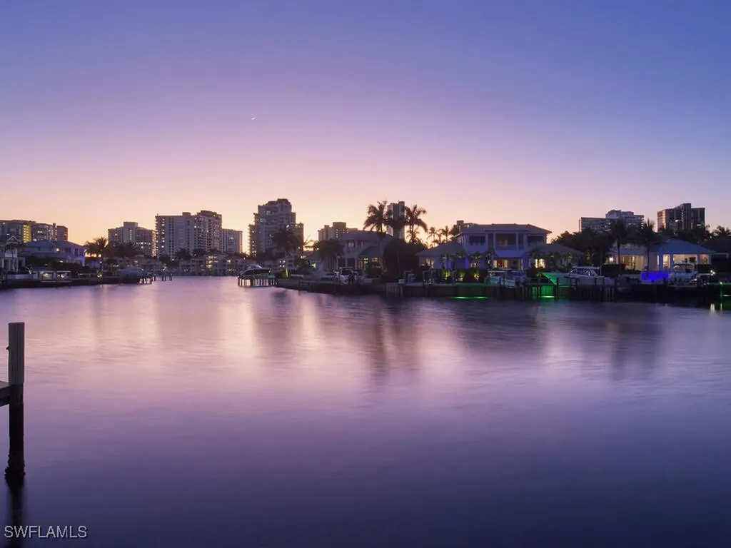 4419 Crayton Road Naples FL 34103