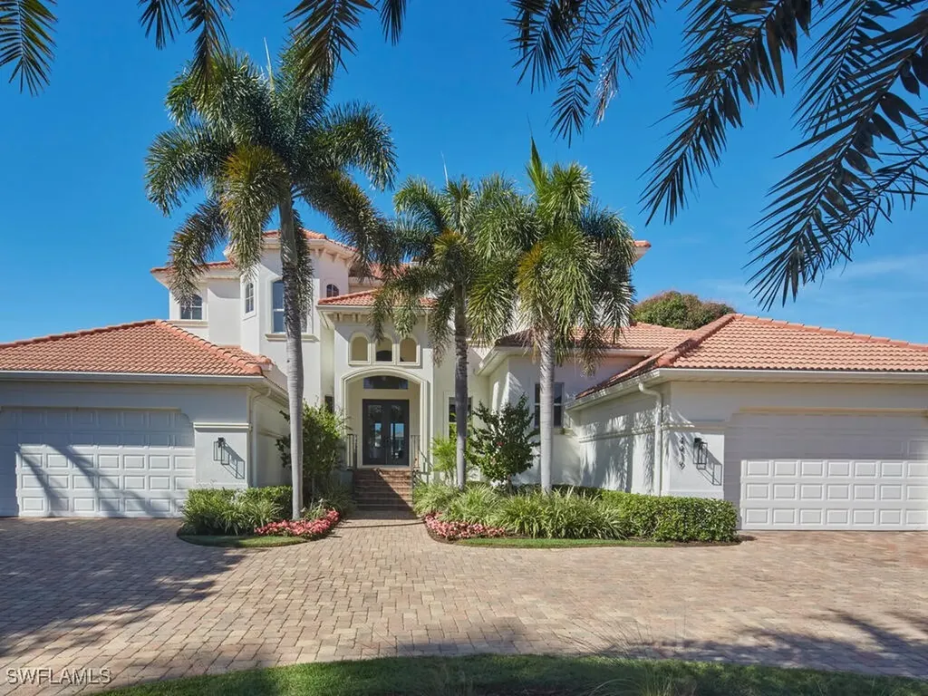 4419 Crayton Road Naples FL 34103