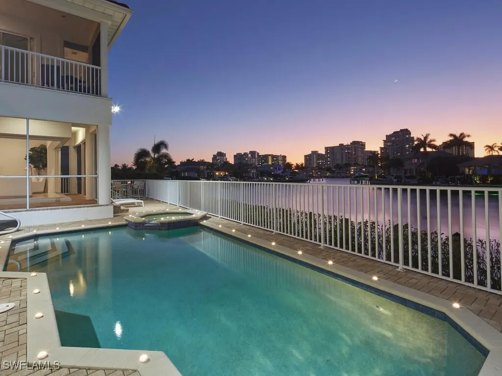 4419 Crayton Road Naples FL 34103