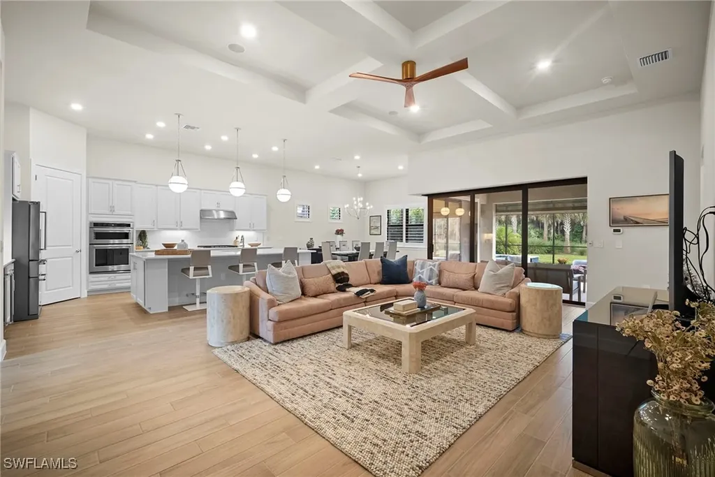 9774 Everglades Drive Naples FL 34120