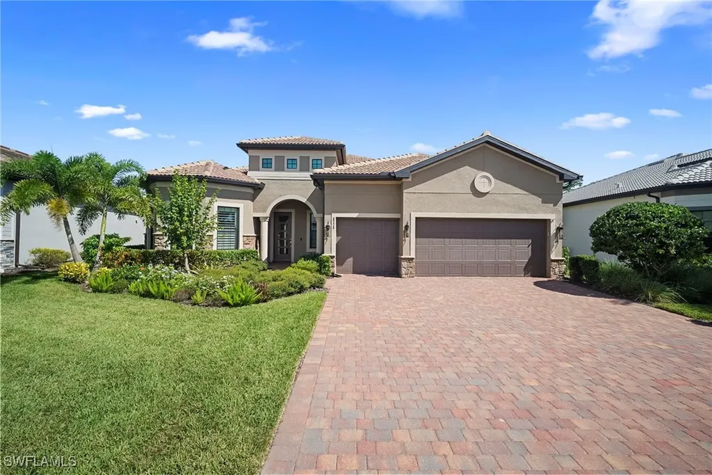 9774 Everglades Drive Naples FL 34120