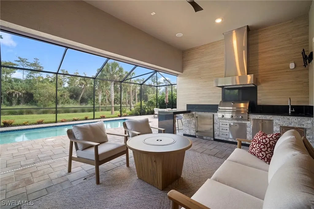 9774 Everglades Drive Naples FL 34120