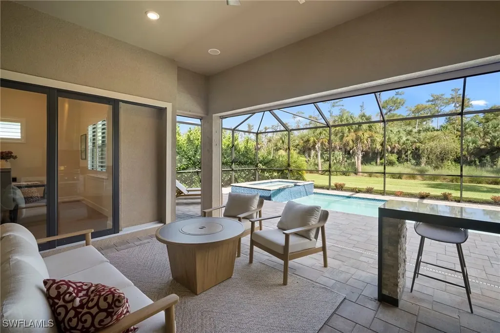 9774 Everglades Drive Naples FL 34120