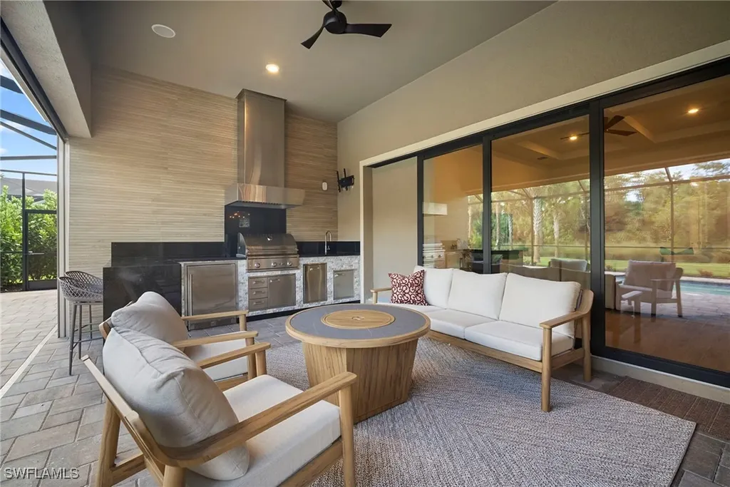 9774 Everglades Drive Naples FL 34120