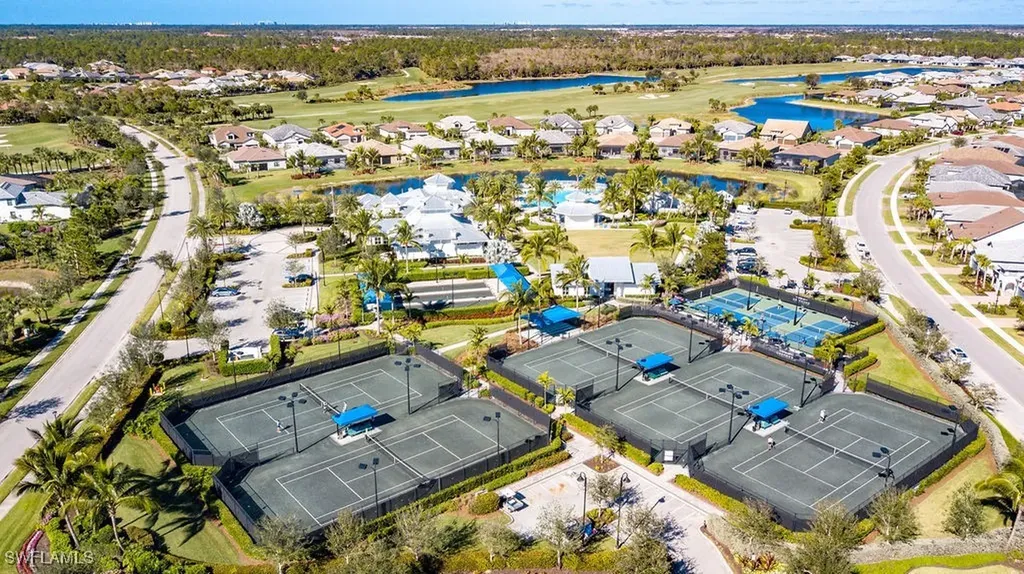 9774 Everglades Drive Naples FL 34120