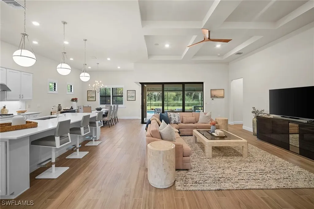 9774 Everglades Drive Naples FL 34120