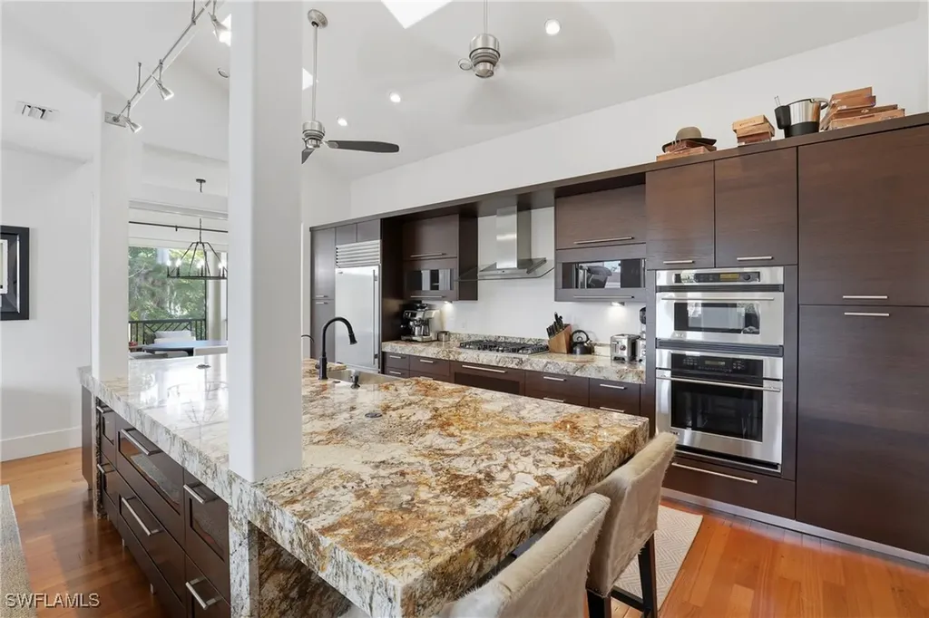 340 12th Avenue S Naples FL 34102