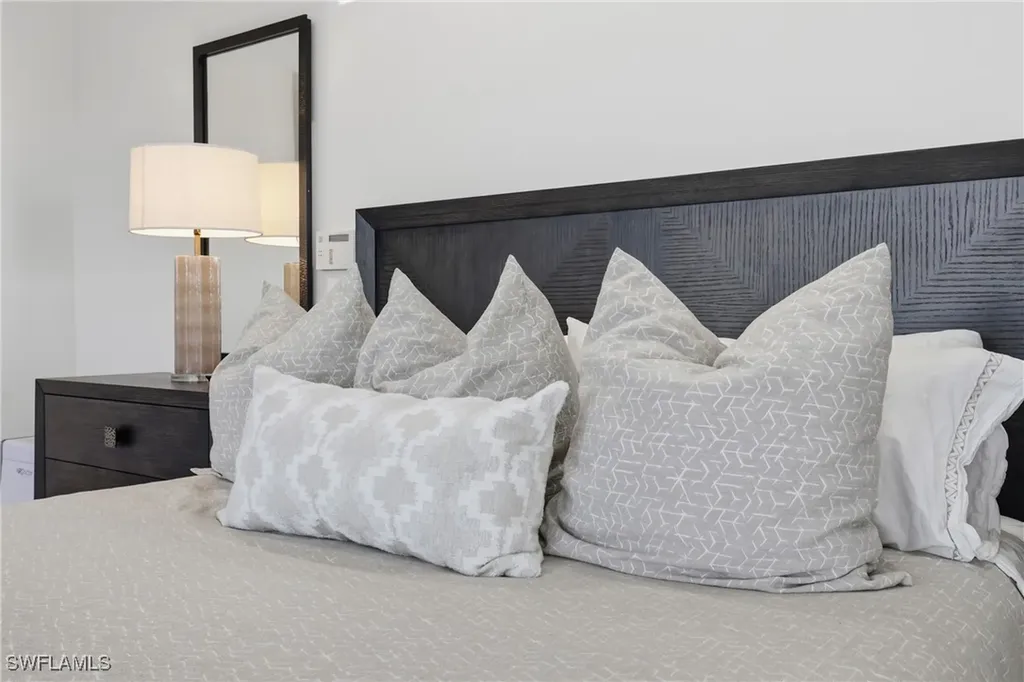 340 12th Avenue S Naples FL 34102