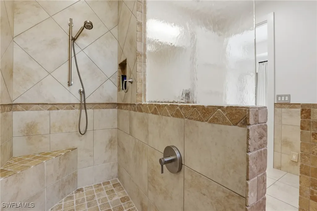 340 12th Avenue S Naples FL 34102