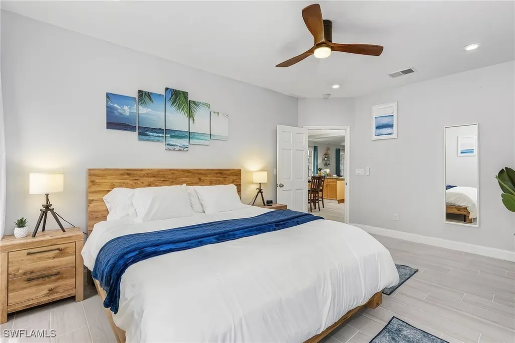 794 95th Avenue N Naples FL 34108