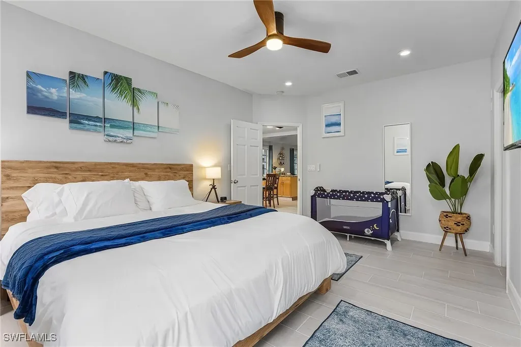 794 95th Avenue N Naples FL 34108