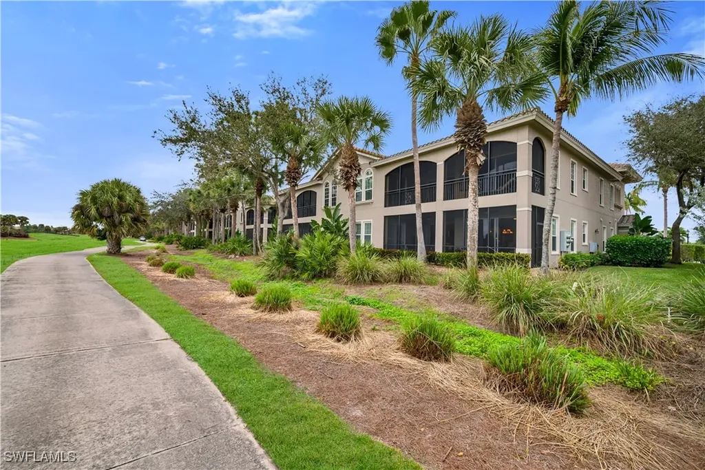 8951 Cherry Oaks Trail Naples FL 34114