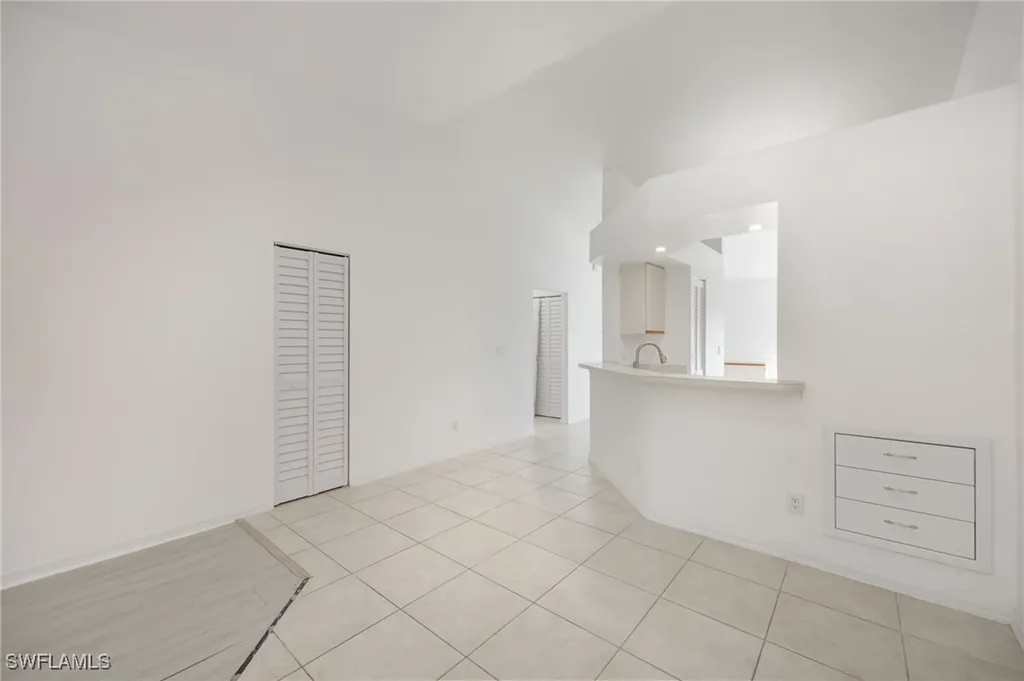 815 Gulf Pavilion Drive Naples FL 34108